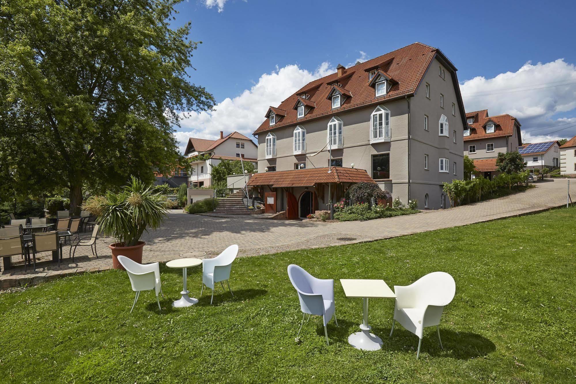Consulat Des Weins Otel Sankt Martin Dış mekan fotoğraf